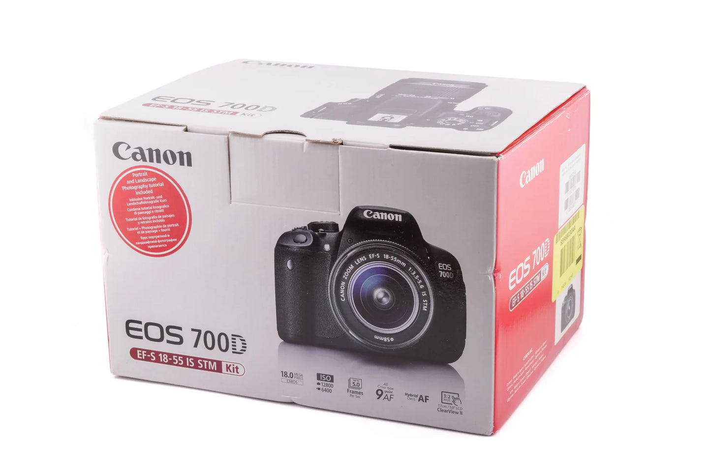 Canon EOS 700D Digital SLR Camera - (EF-S 18-55mm f/3.5-5.6 IS STM Lens, 18MP, CMOS Sensor) 3 inch LCD
